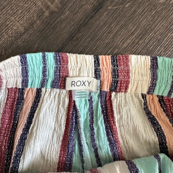 Roxy Shorts - Picture 2 of 2
